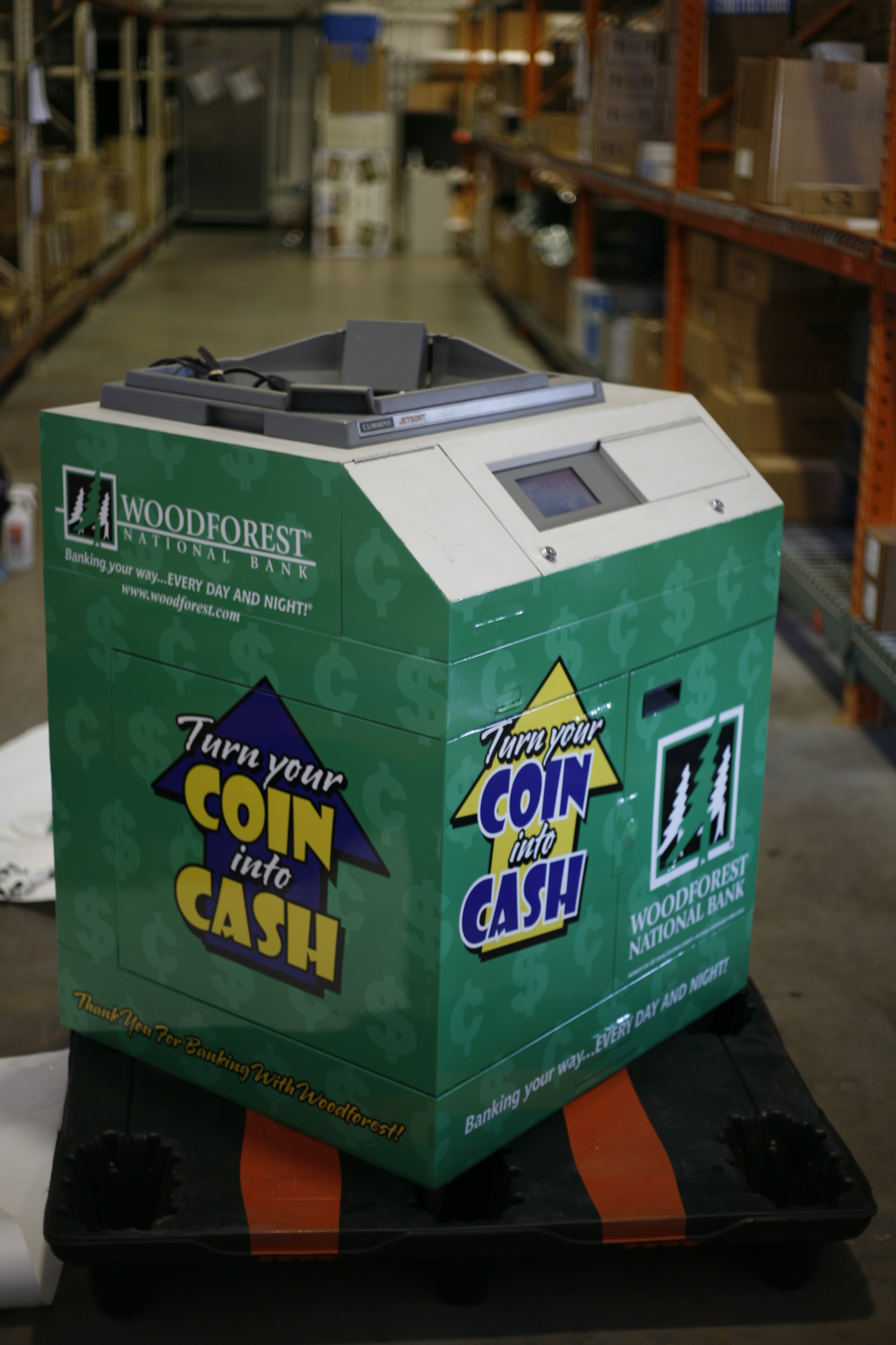 Woodforest National Bank coin-to-cash kiosk full wrap with branded graphics by Architectural Wraps